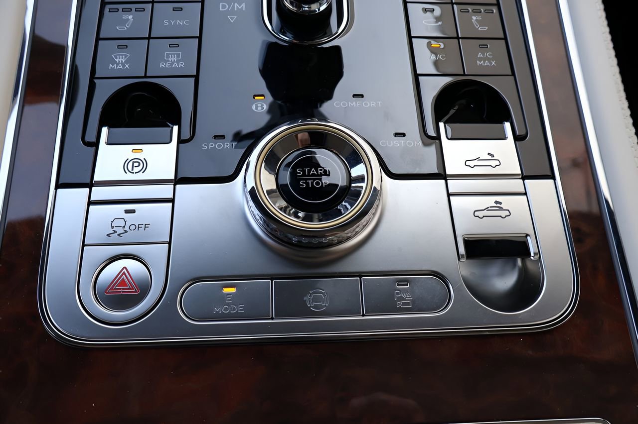 New 2026 Bentley Continental GTC AWD/4WD image 33
