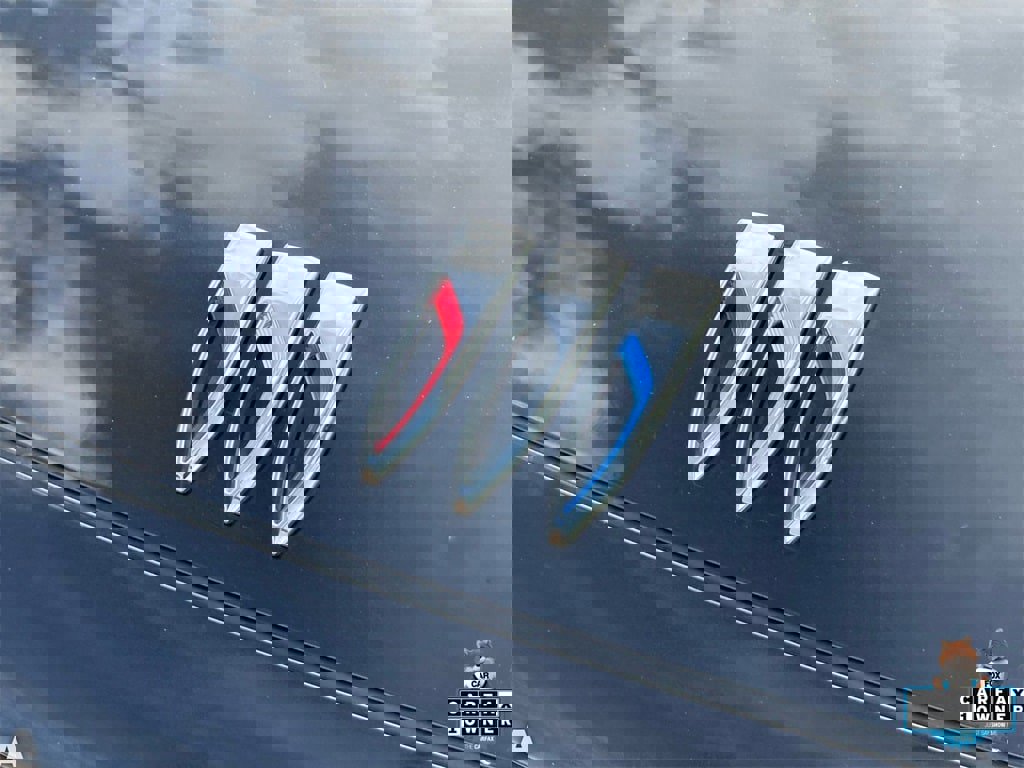 Used 2025 Buick Envision Sport Touring image 32