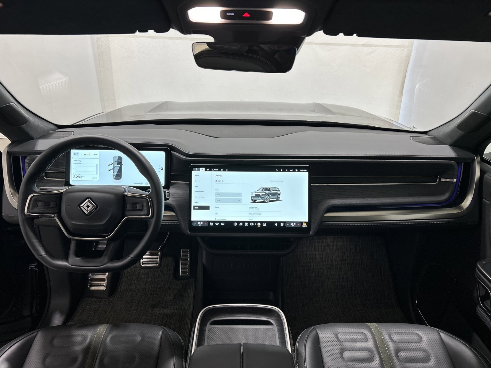 Used 2024 Rivian R1S Adventure AWD/4WD image 27