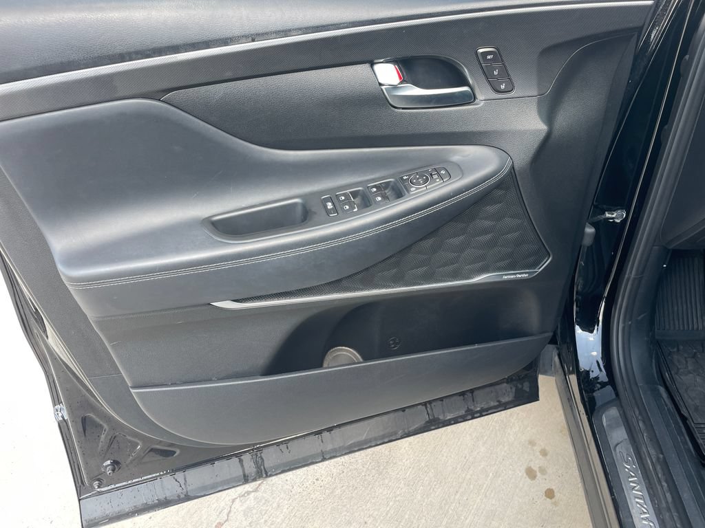 Used 2021 Hyundai Santa Fe Limited AWD/4WD image 21