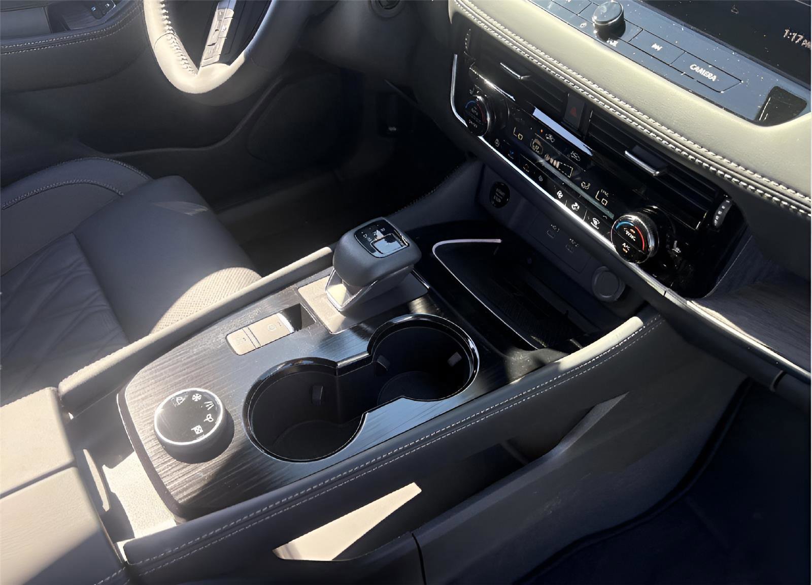 New 2026 Nissan Rogue Platinum w/ Platinum Premium Package image 13