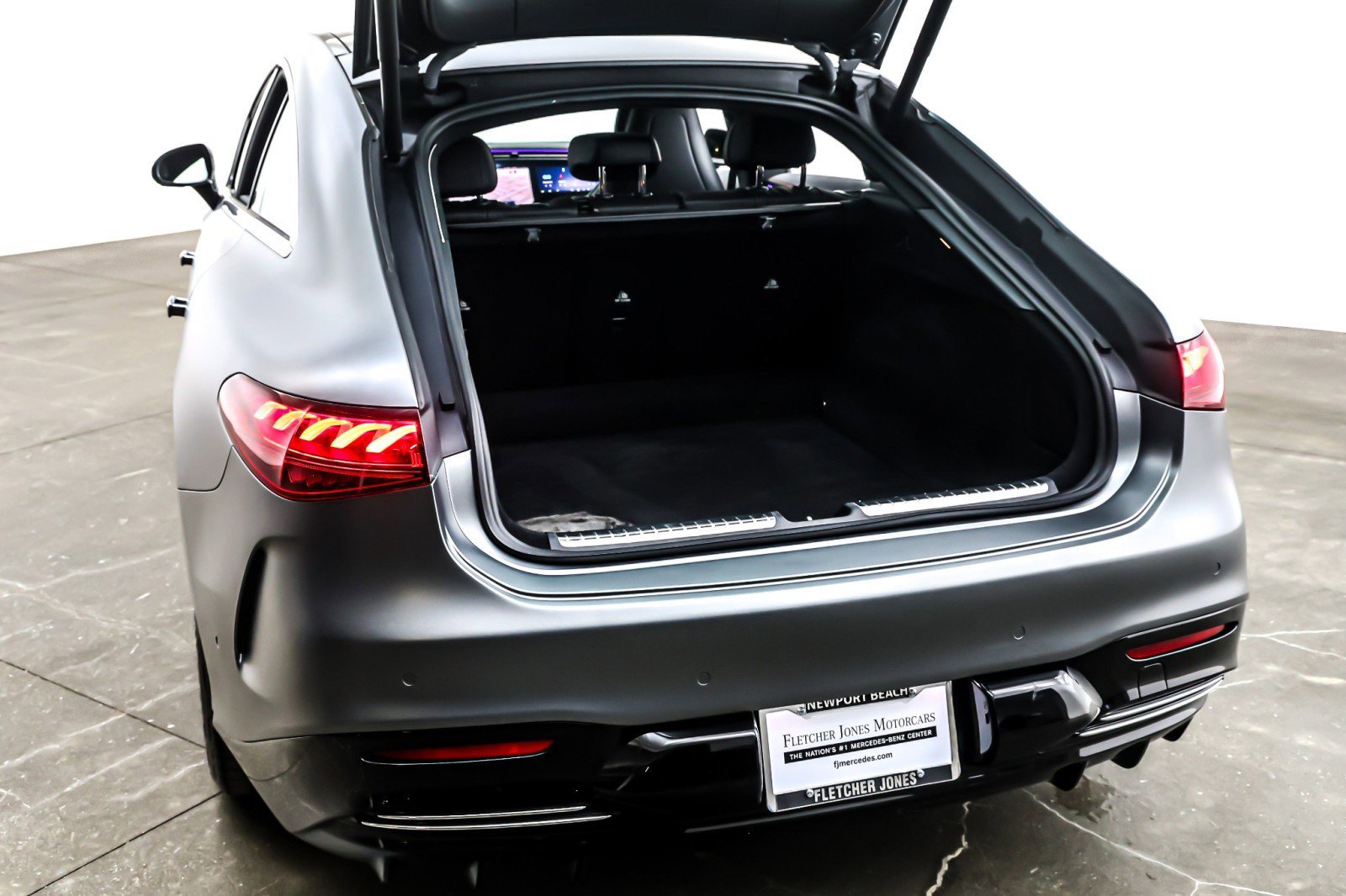 Used 2023 Mercedes-Benz EQS 580 4MATIC Sedan image 23