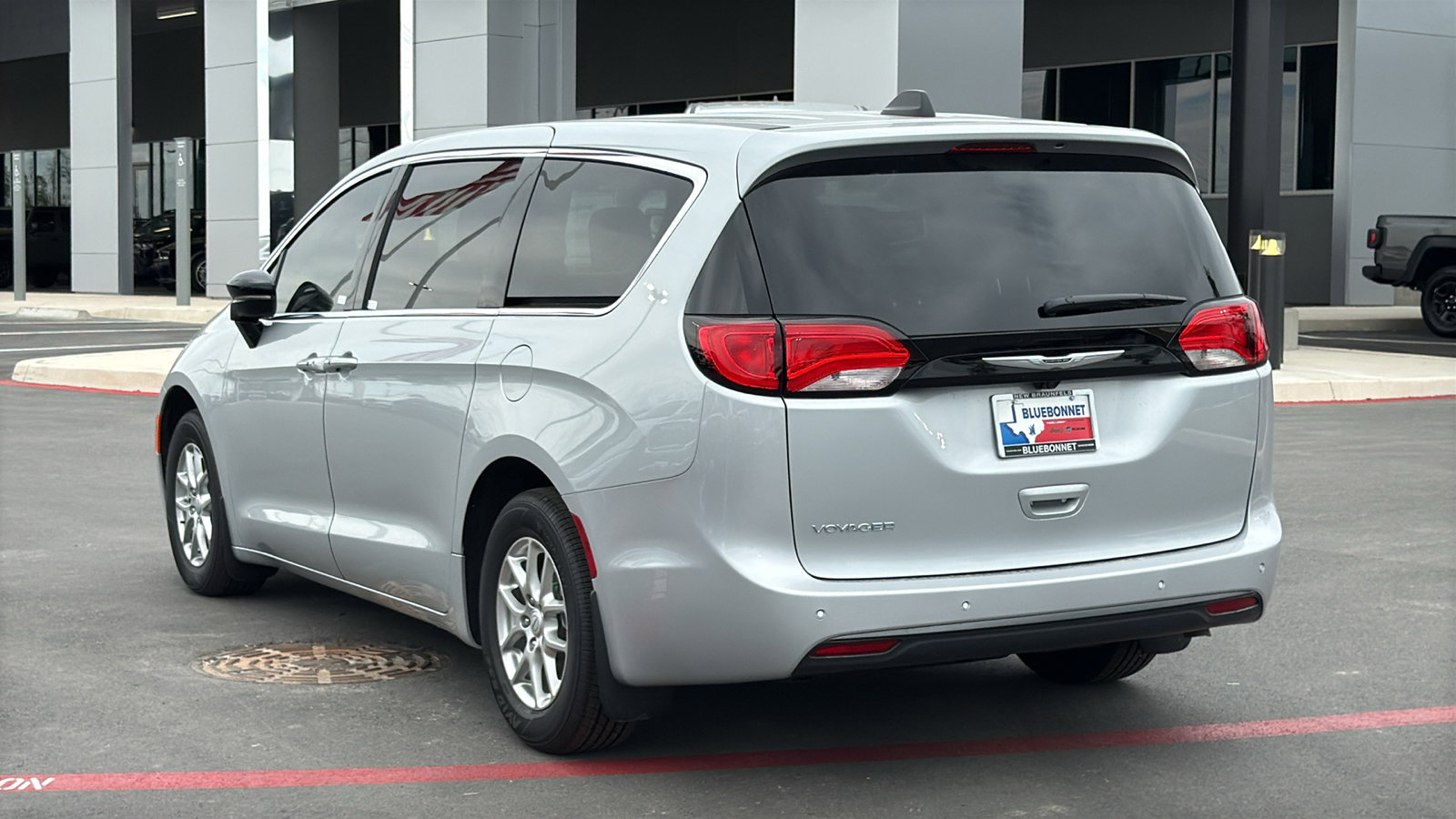 New 2026 Chrysler Voyager LX image 3