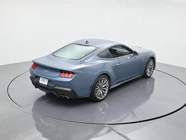 Used 2025 Ford Mustang GT Premium RWD image 17