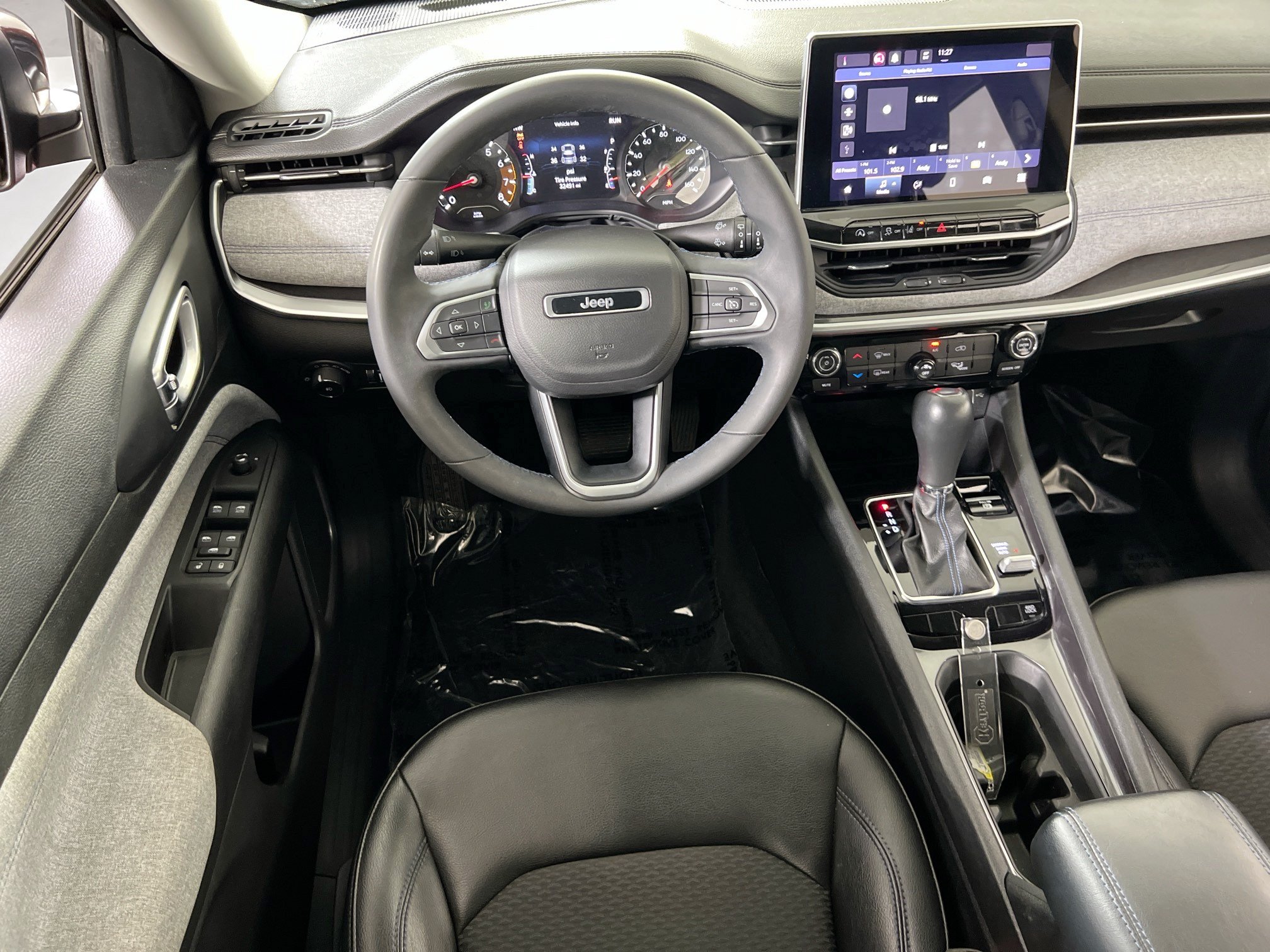 Used 2022 Jeep Compass Latitude AWD/4WD image 20