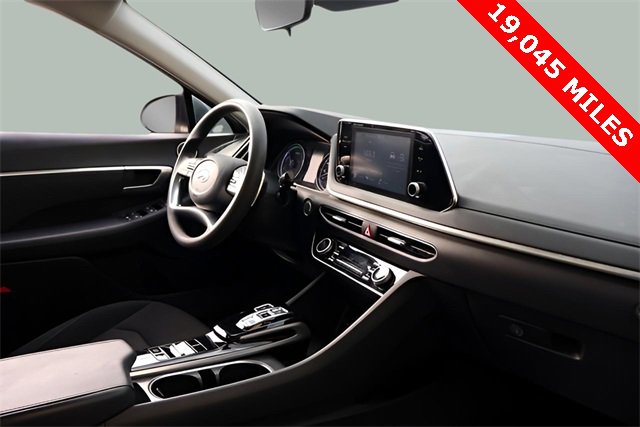 Used 2023 Hyundai Sonata Blue image 18