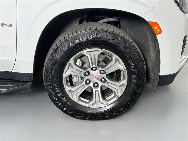 Used 2022 GMC Yukon SLE w/ Gmc Pro Safety Plus Package image 37