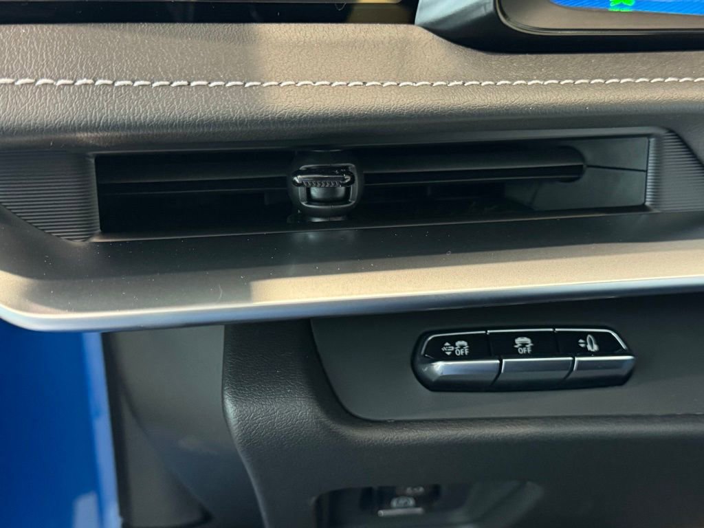 New 2026 Chevrolet Corvette Stingray Preferred Conv w/ 2LT image 29