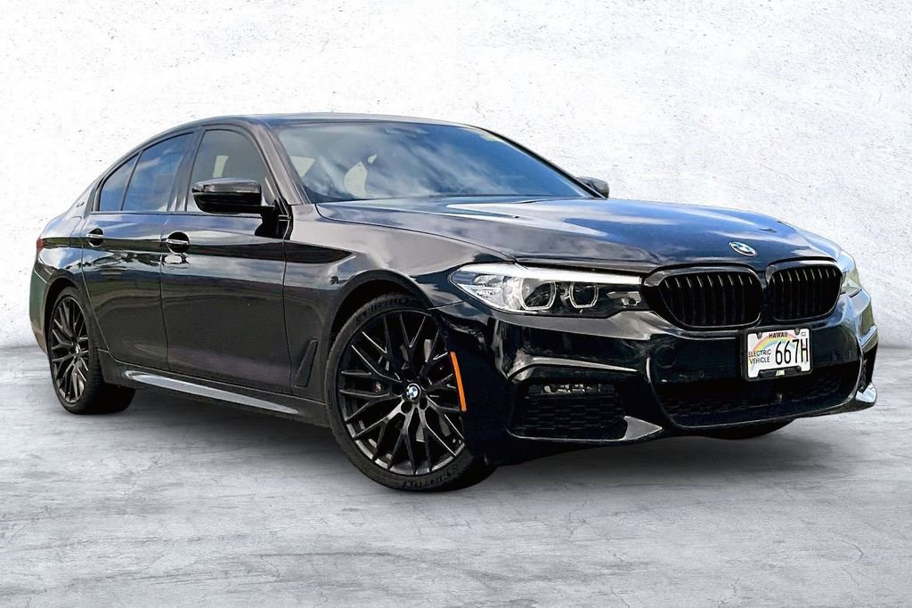 Used 2019 BMW 530e w/ M Sport Package image 11