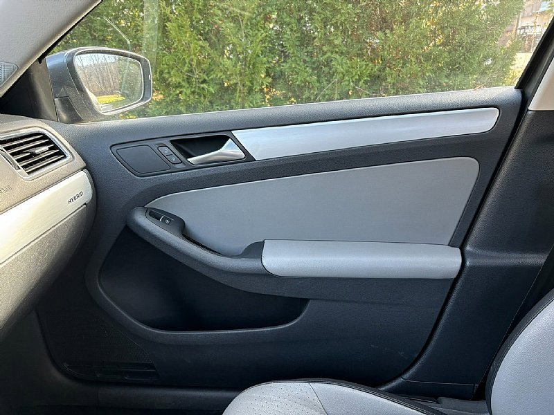 Used 2013 Volkswagen Jetta SE image 13