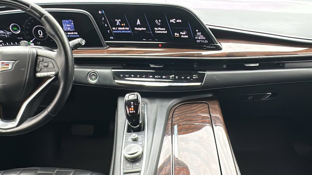 Certified 2021 Cadillac Escalade Premium Luxury Platinum image 11