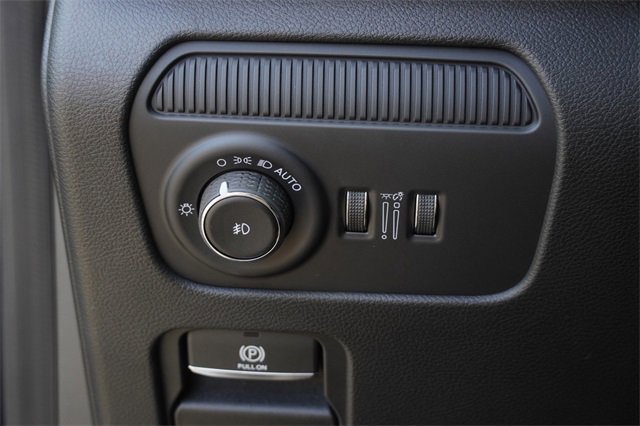 New 2025 Jeep Wagoneer L Series II image 25