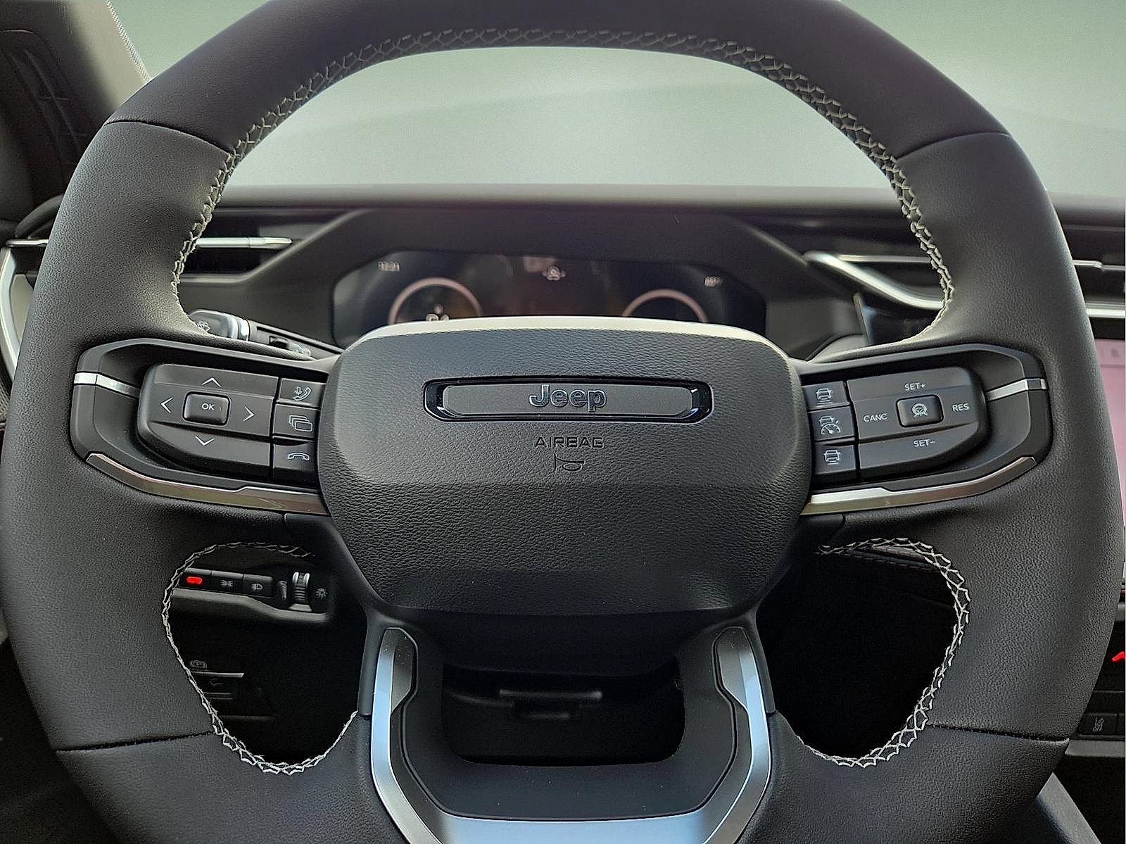 New 2026 Jeep Cherokee Limited AWD/4WD image 24