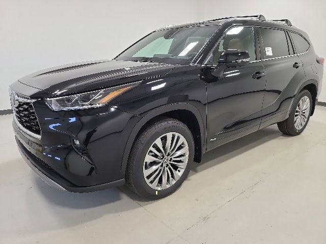 New 2026 Toyota Highlander Platinum AWD/4WD image 3