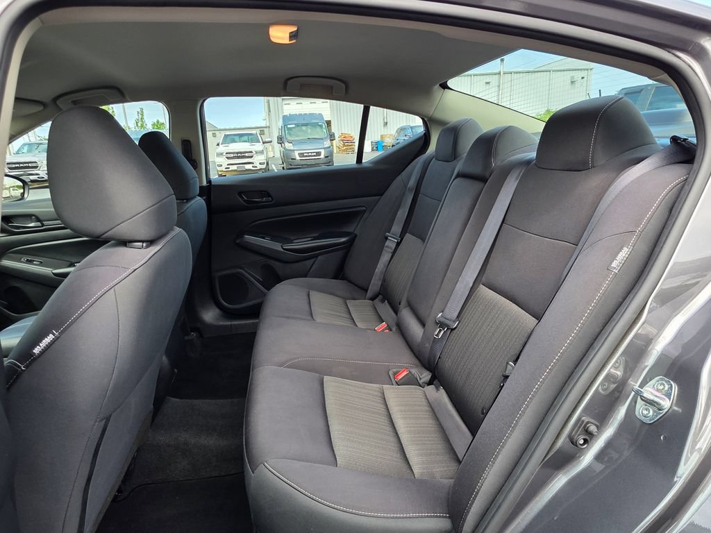 Used 2024 Nissan Altima 2.5 S FWD image 27