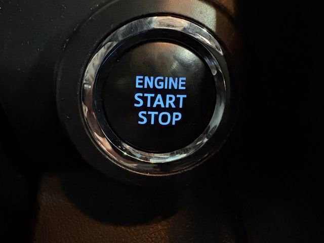 Used 2016 Toyota Camry XSE image 14