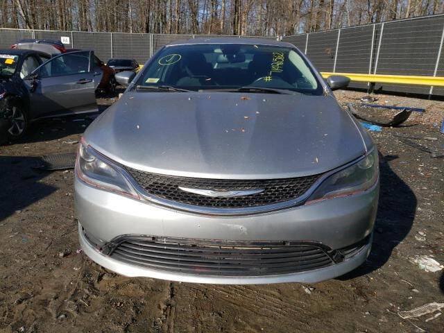 Used 2015 Chrysler 200 Limited w/ Convenience Group FWD image 2