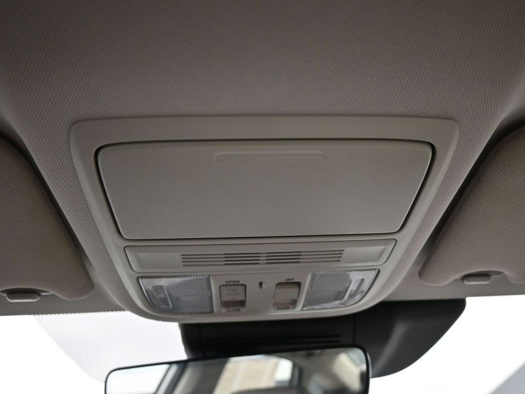 Certified 2018 Honda Accord EX-L image 17