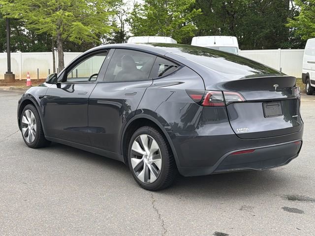 Used 2024 Tesla Model Y Long Range AWD/4WD image 11
