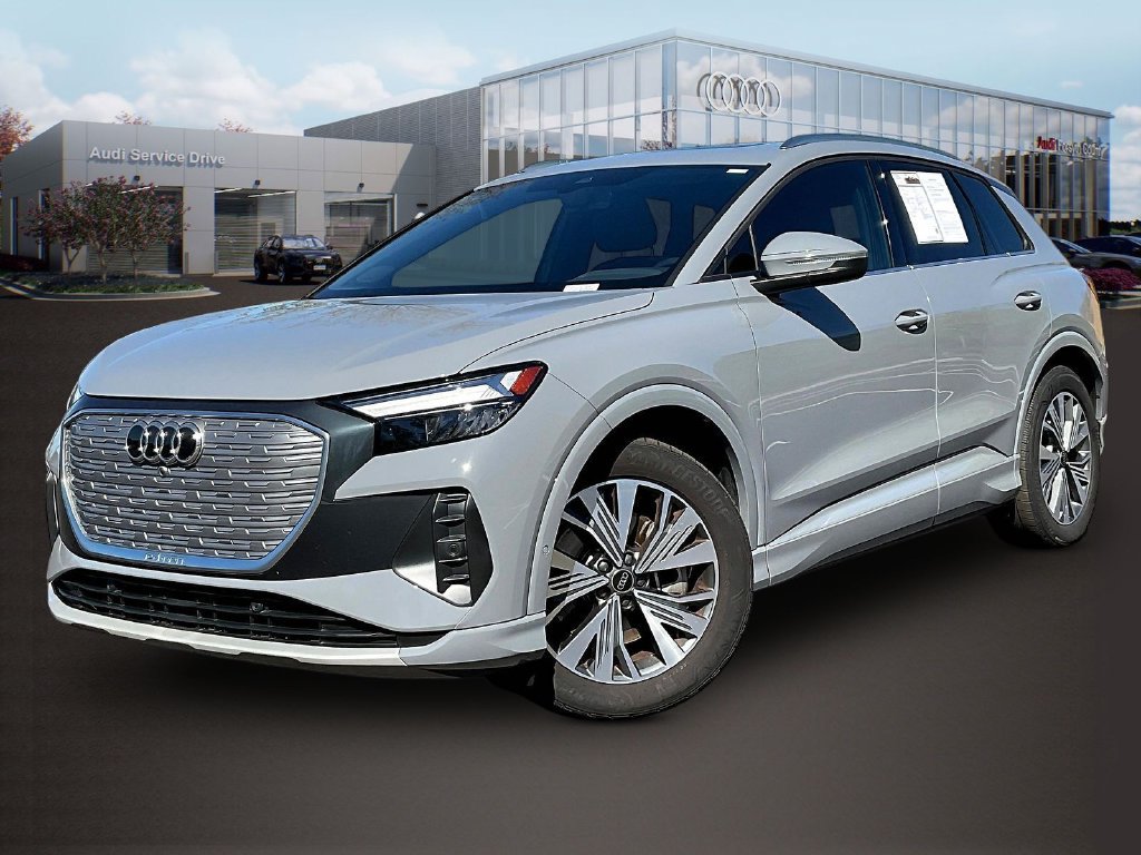 Used 2023 Audi Q4 e-tron Premium Plus RWD image 3