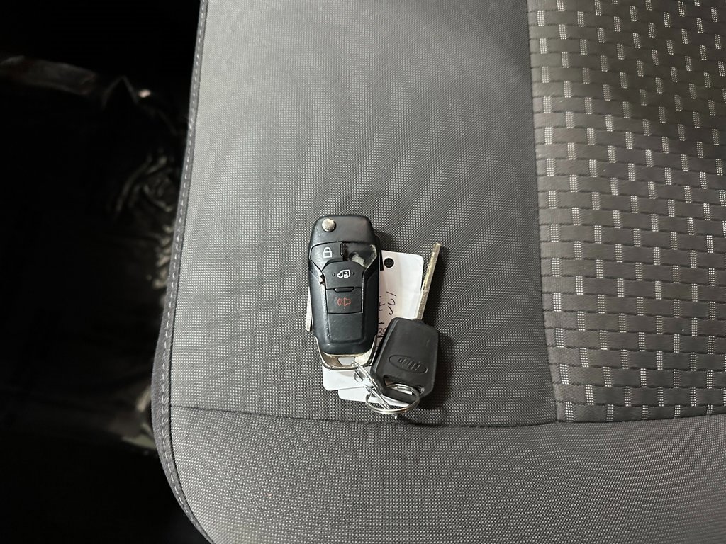 Used 2020 Ford Transit 350 XLT image 36