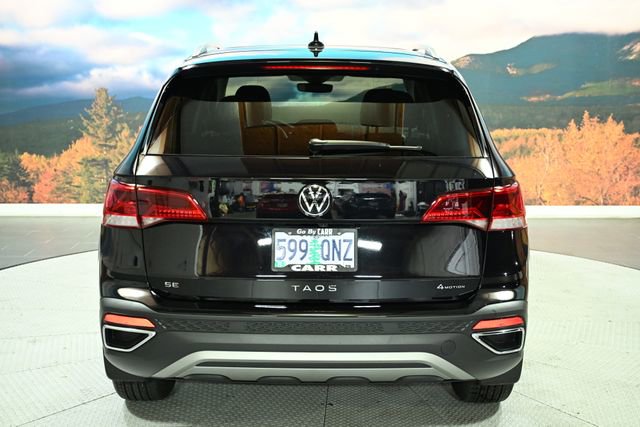 Used 2024 Volkswagen Taos SE image 7