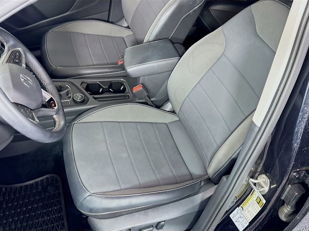 Used 2022 Volkswagen Taos SE image 18