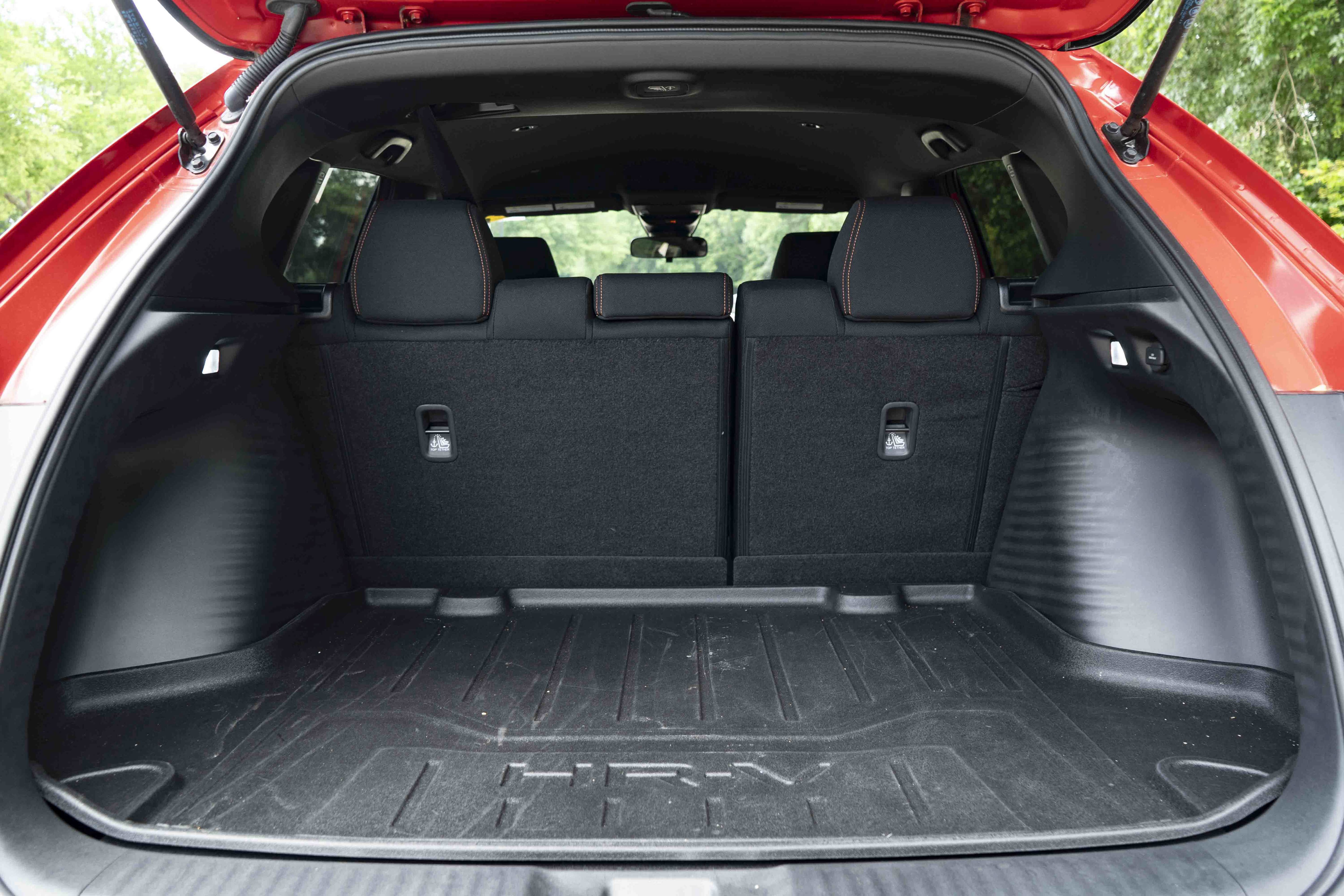 Certified 2025 Honda HR-V Sport image 41
