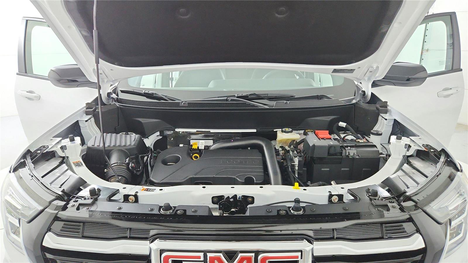 Used 2026 GMC Terrain Elevation image 45