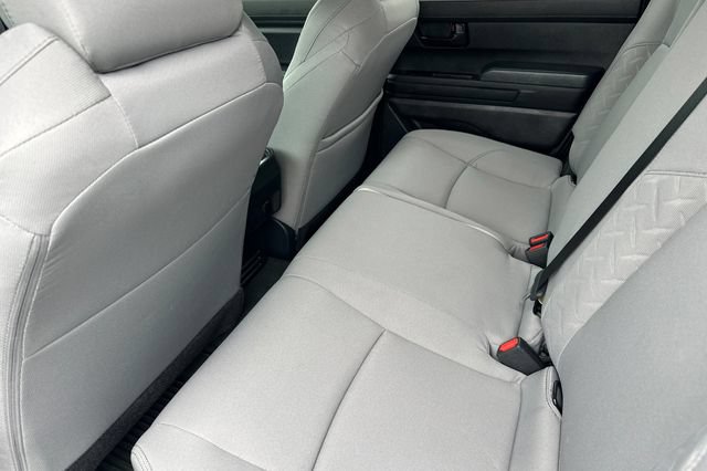 Used 2025 Toyota Tacoma SR5 AWD/4WD image 14