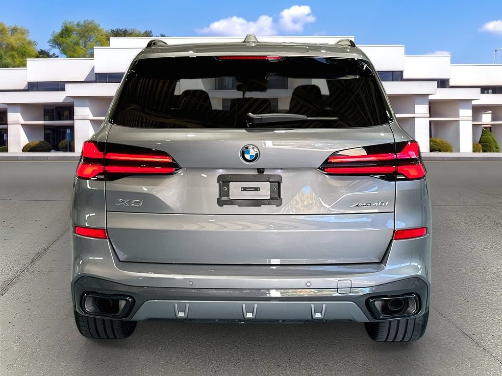 Used 2026 BMW X5 xDrive40i w/ M Sport Package AWD/4WD image 6