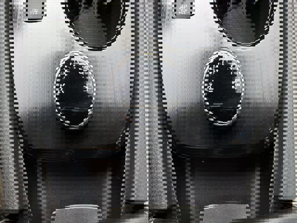 Certified 2023 Nissan Rogue SV image 22