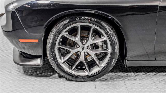 Used 2022 Dodge Challenger GT RWD image 29