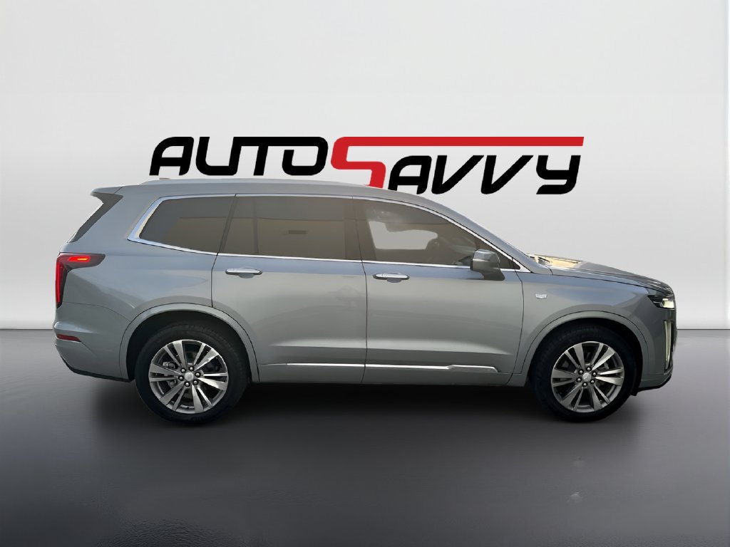 Used 2025 Cadillac XT6 Premium Luxury AWD/4WD image 8