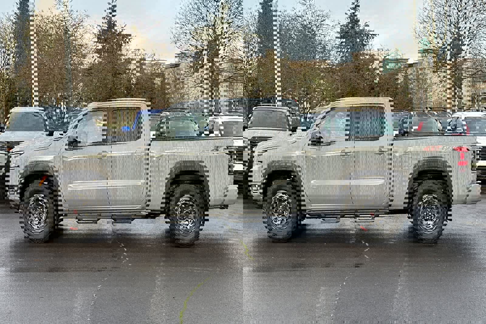 New 2026 Nissan Frontier PRO-4X w/ Pro-4x Convenience Package image 5