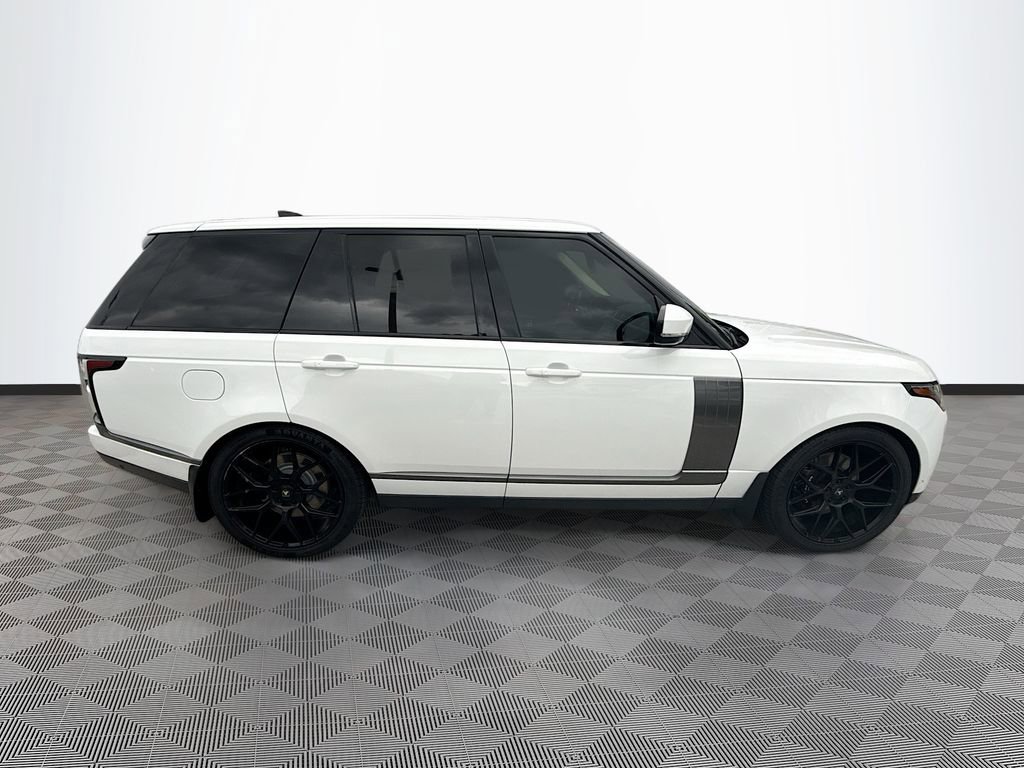 Used 2022 Land Rover Range Rover Westminster Edition image 9