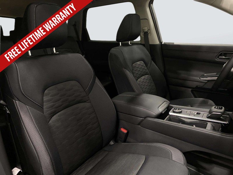 New 2026 Nissan Pathfinder SV w/ SV Premium Package AWD/4WD image 34