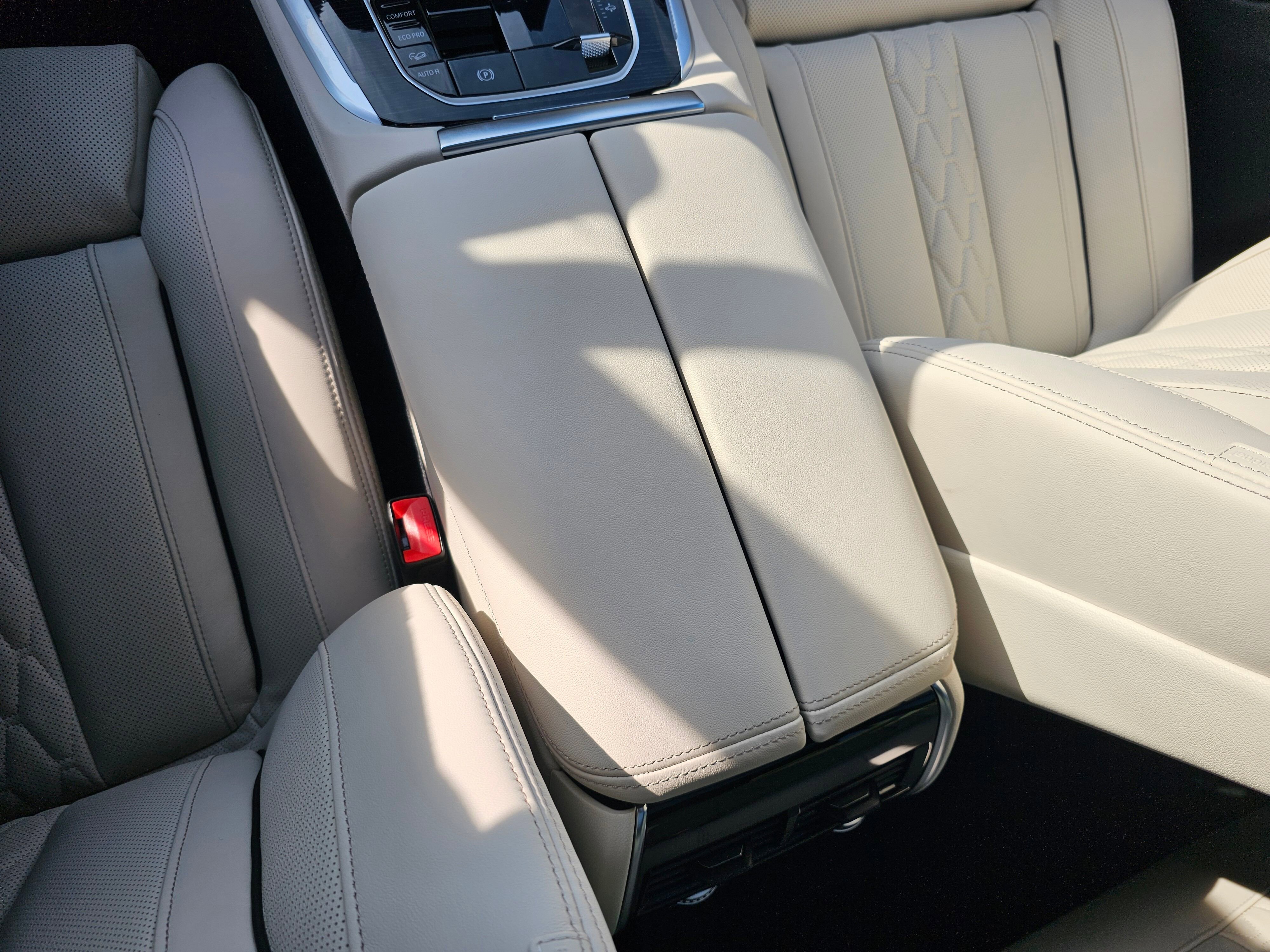 New 2026 BMW X5 xDrive40i w/ Executive Package image 24