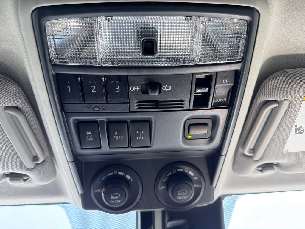 Used 2020 Toyota 4Runner TRD Pro AWD/4WD image 35