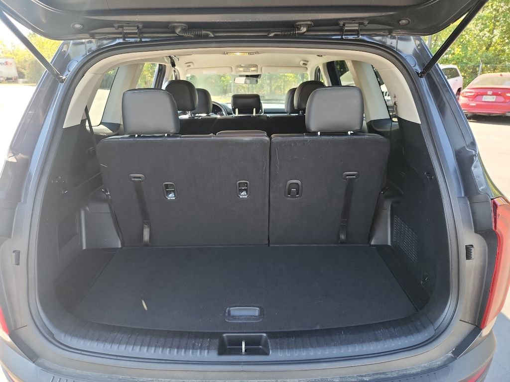 Used 2021 Kia Telluride LX image 30