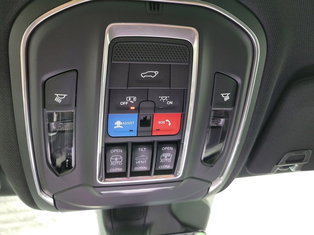 New 2026 Jeep Grand Cherokee Limited AWD/4WD image 19