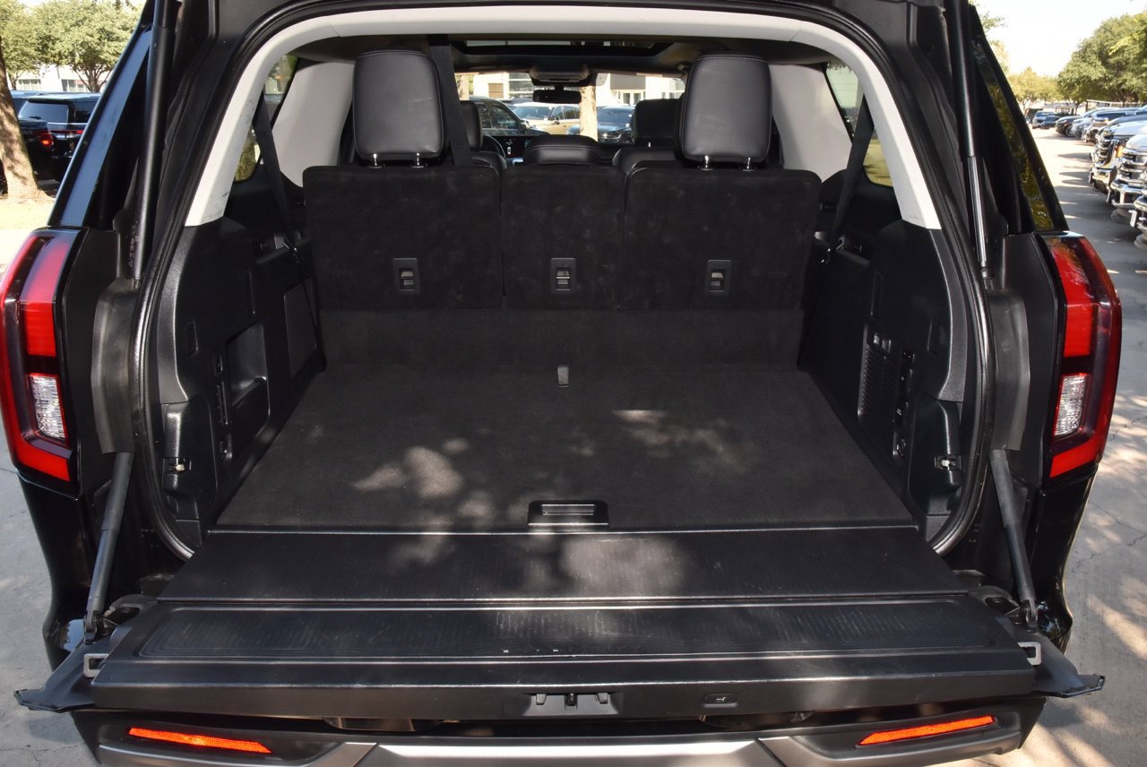 Used 2025 Ford Expedition Max Platinum AWD/4WD image 39