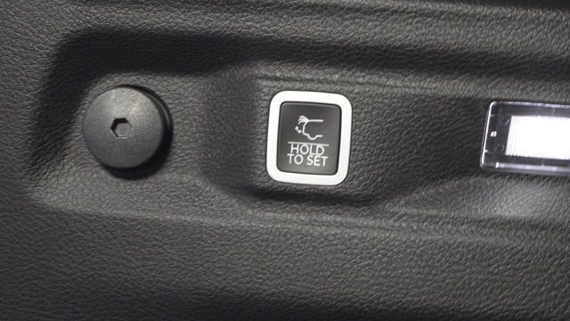 New 2025 Jeep Grand Cherokee L Limited w/ Luxury Tech Group II image 29