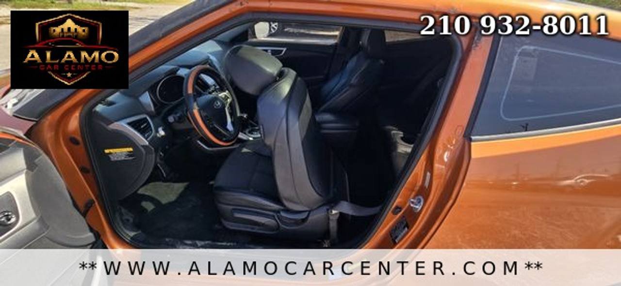 Used 2013 Hyundai Veloster w/ Style Pkg FWD image 23