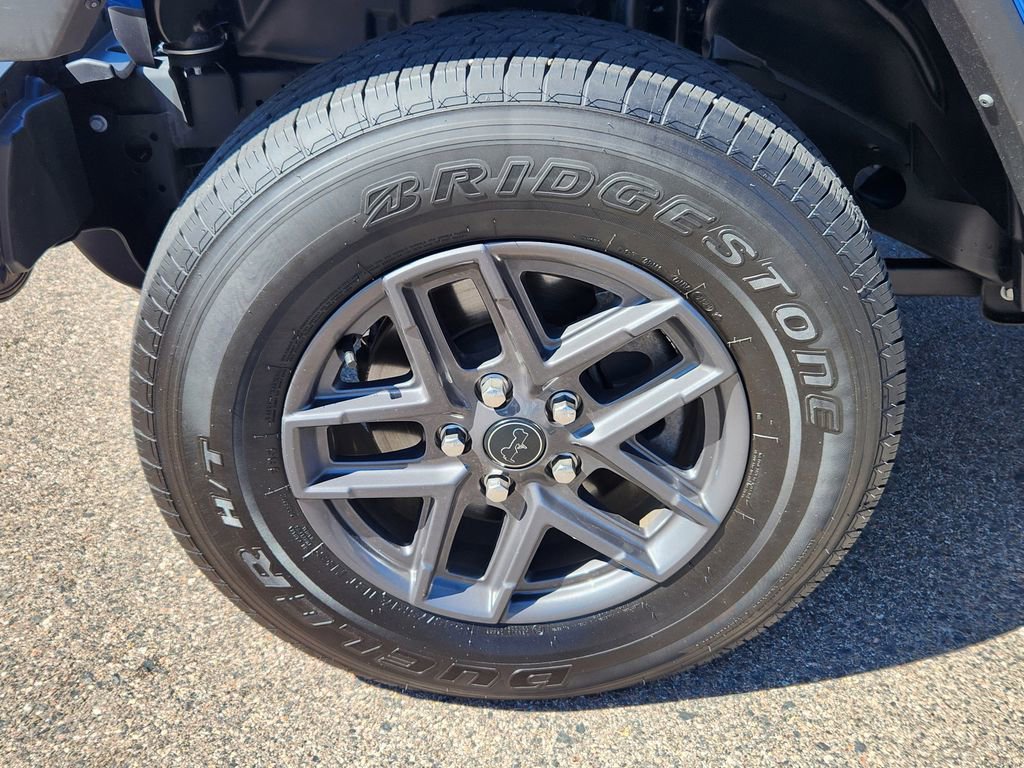 Used 2024 Jeep Gladiator Sport image 19