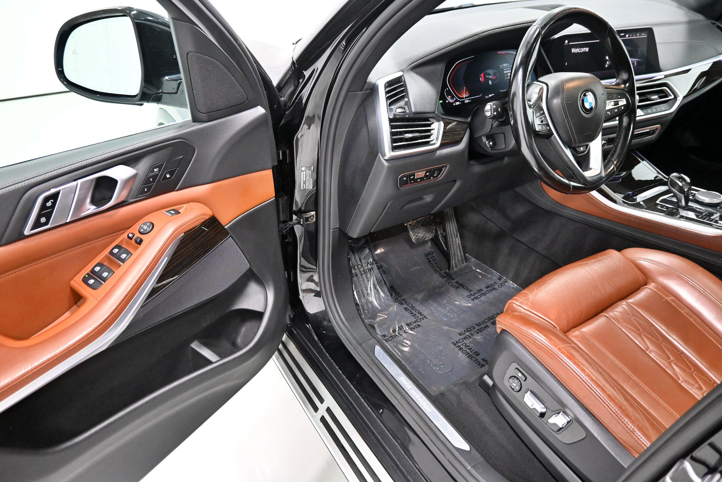 Used 2019 BMW X5 xDrive40i w/ Convenience Package AWD/4WD image 4