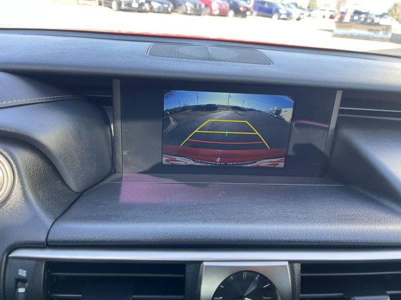 Used 2019 Lexus IS 300 F Sport w/ F Sport Package image 33
