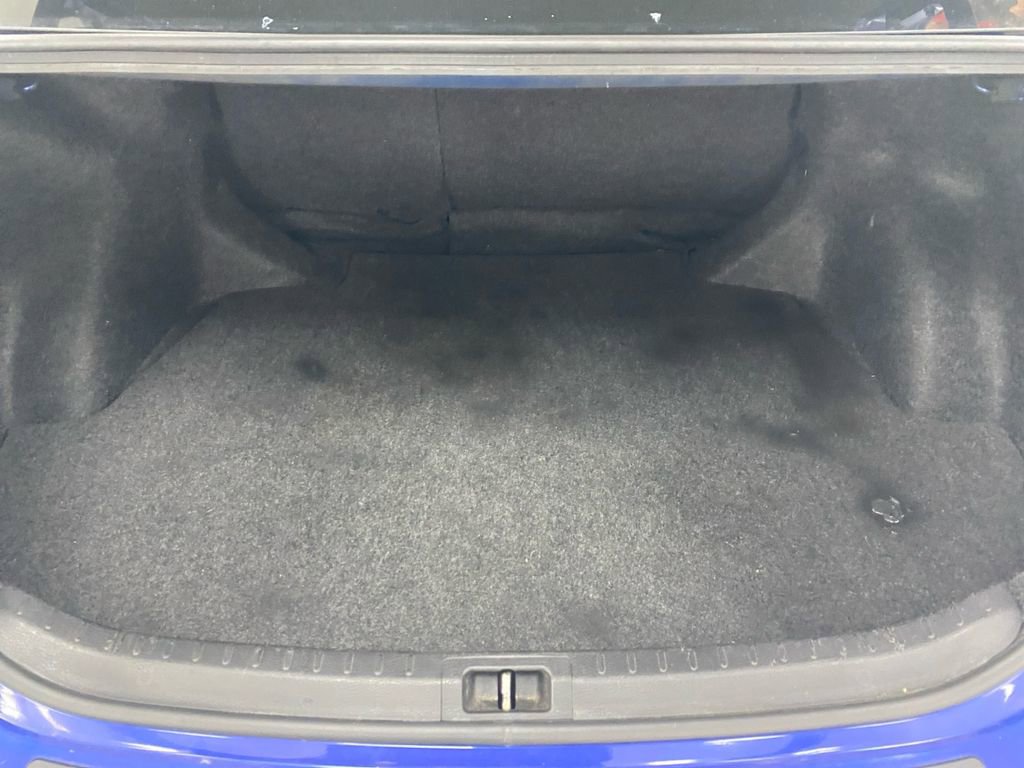 Used 2017 Toyota Corolla SE image 16