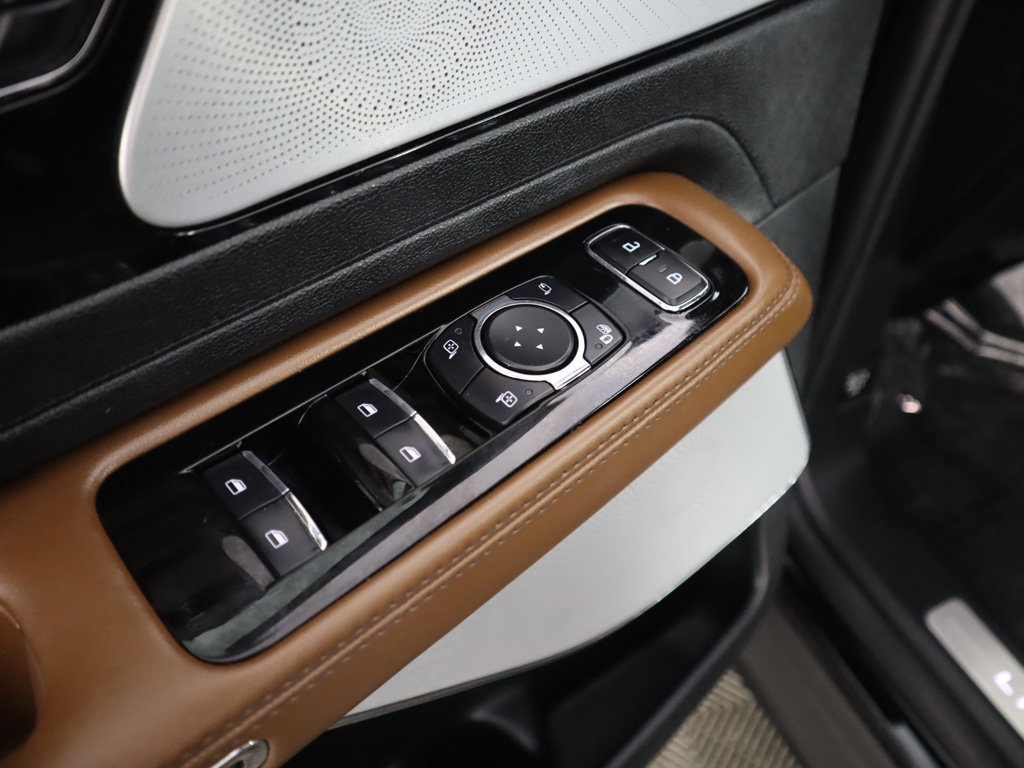 Used 2023 Lincoln Aviator Grand Touring w/ Equipment Group 301A AWD/4WD image 41