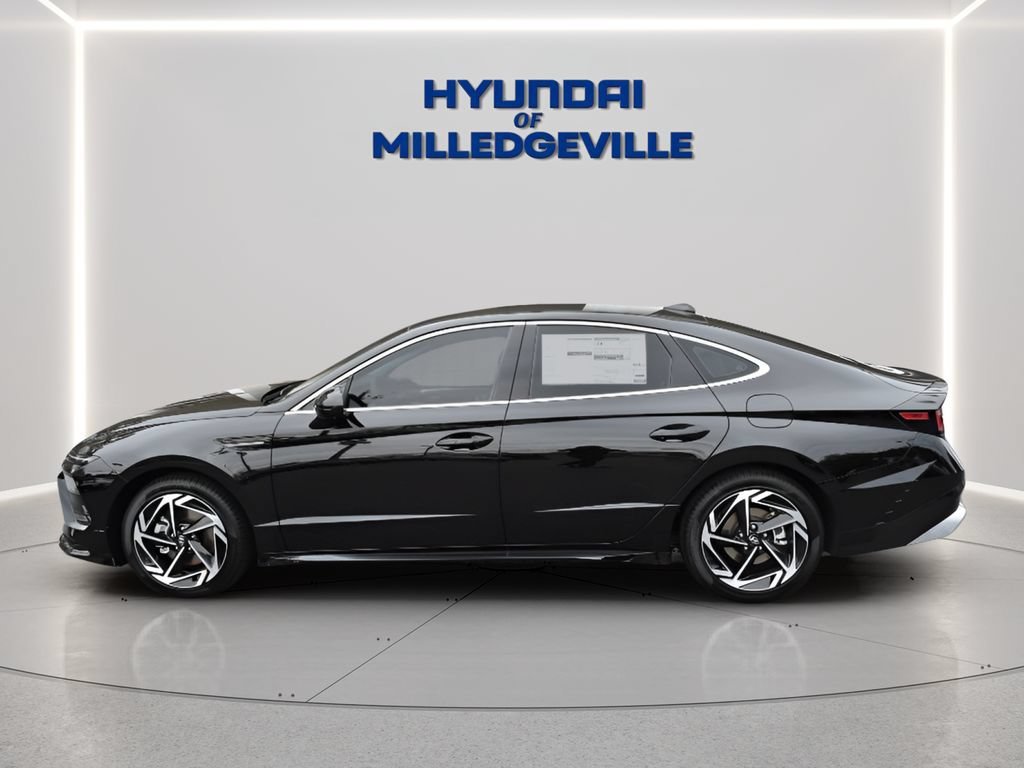 New 2026 Hyundai Sonata SEL FWD image 2